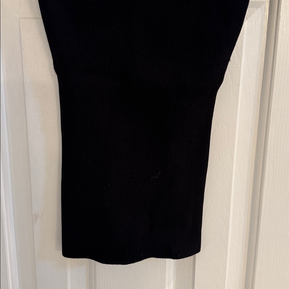 Caché Vintage Black Top w/ Silver Chain Around Front of Neck - Picture 2 of 6